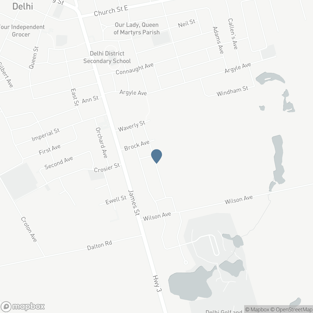 72 COURTNEY Avenue, Delhi, Ontario N4B 1C4